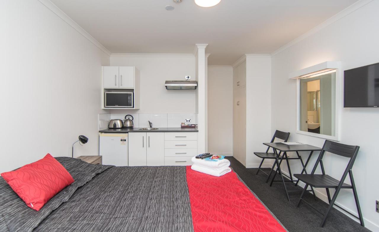 The Hibernian Studio Apartments - 4 Latter Street Timaru Exteriér fotografie
